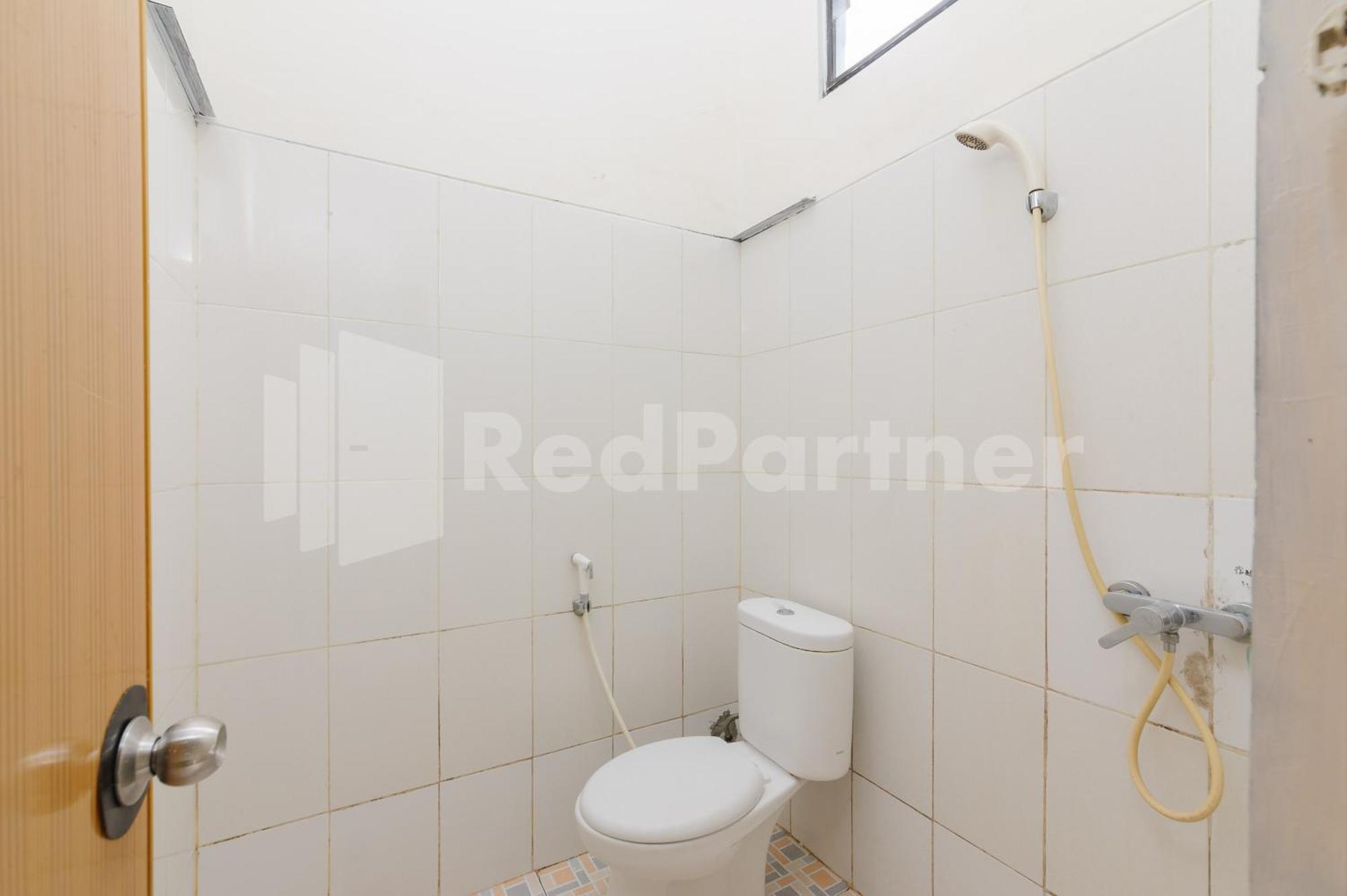 Pondok Cimanggu Syariah Mitra Reddoorz Bogor Exteriör bild