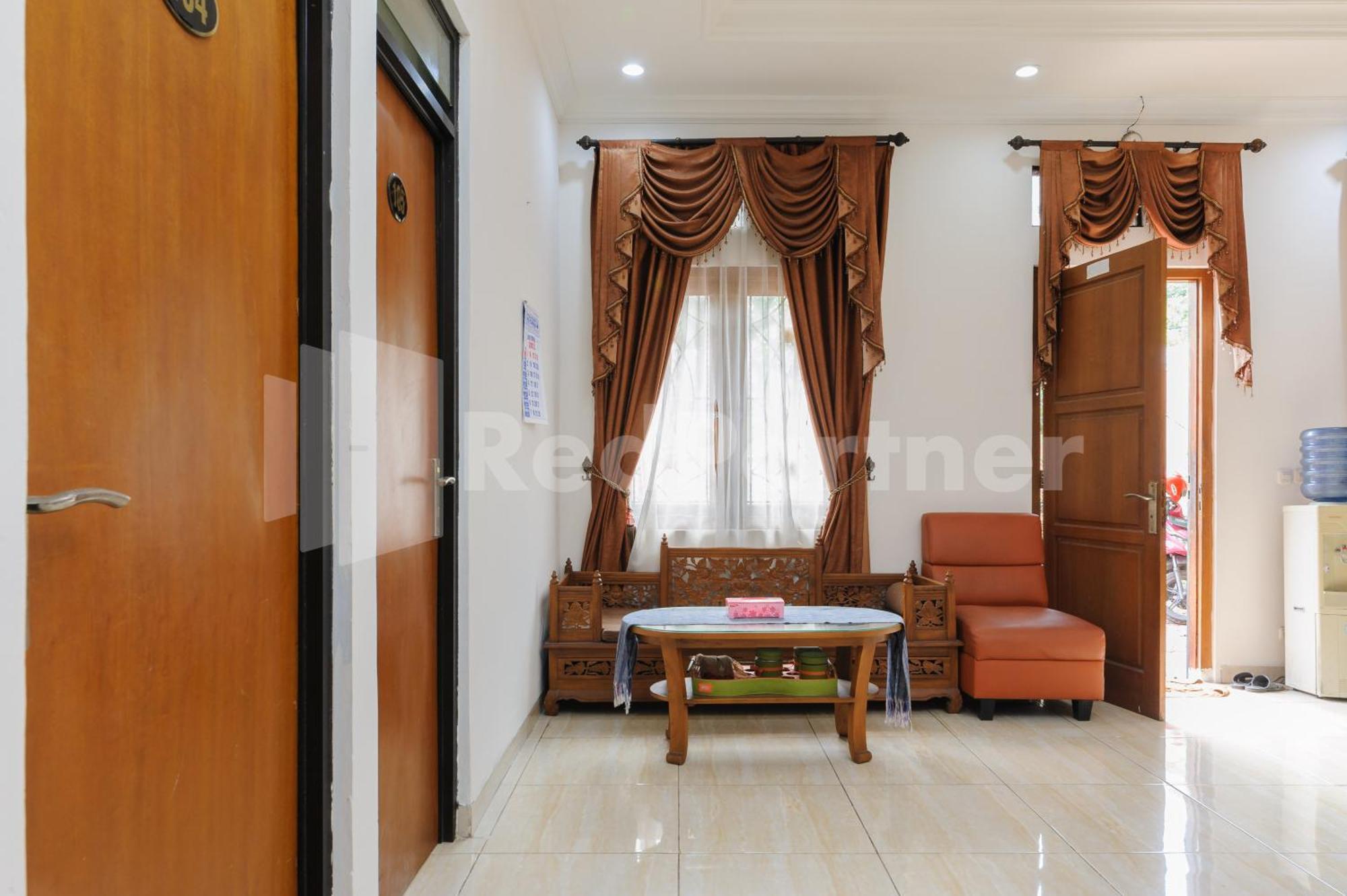Pondok Cimanggu Syariah Mitra Reddoorz Bogor Exteriör bild