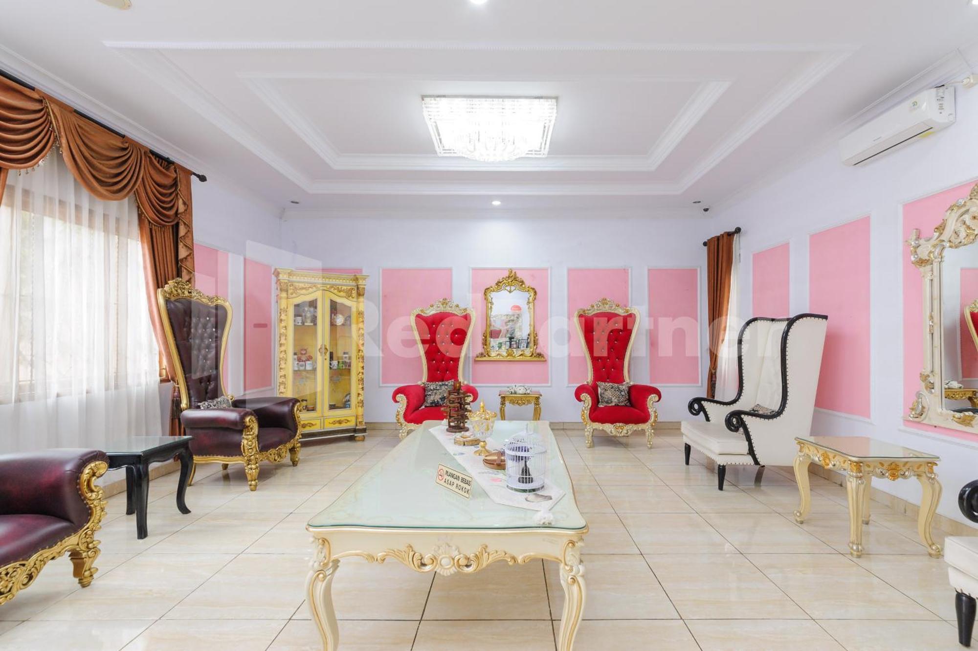 Pondok Cimanggu Syariah Mitra Reddoorz Bogor Exteriör bild